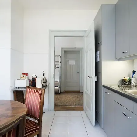 Privatunterkunft Zwei Im Jugendstilhaus Mit Garten